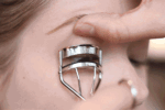 EYELASH CURLER